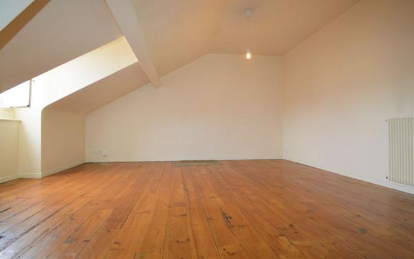 Appartement à louer    2 pièces •  Pau