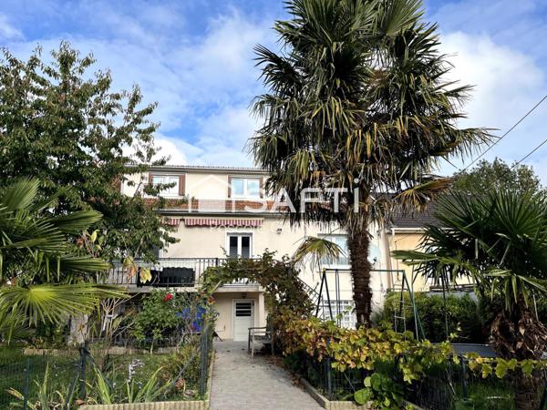 Belle maison 127 m² avec beau jardin àTremblay