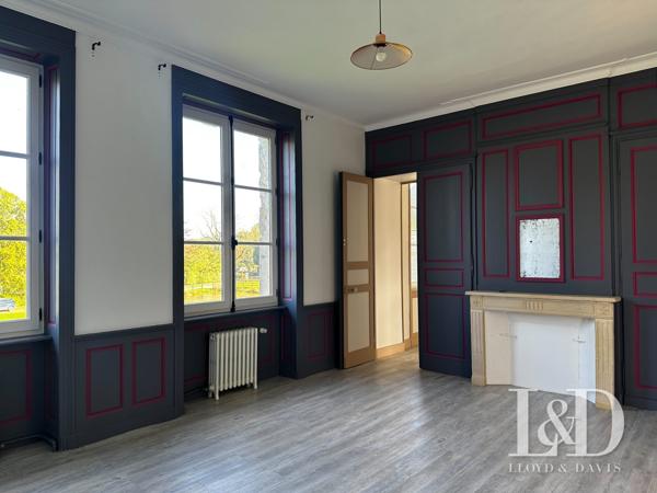 Château historique du XVIe dans le Calvados