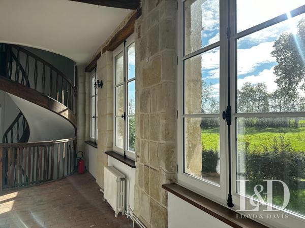 Château historique du XVIe dans le Calvados