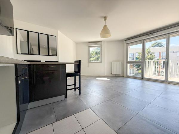 Appartement Epinay Sur Seine  3 pièce(s)