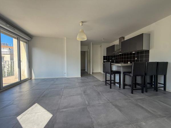 Appartement Epinay Sur Seine  3 pièce(s)