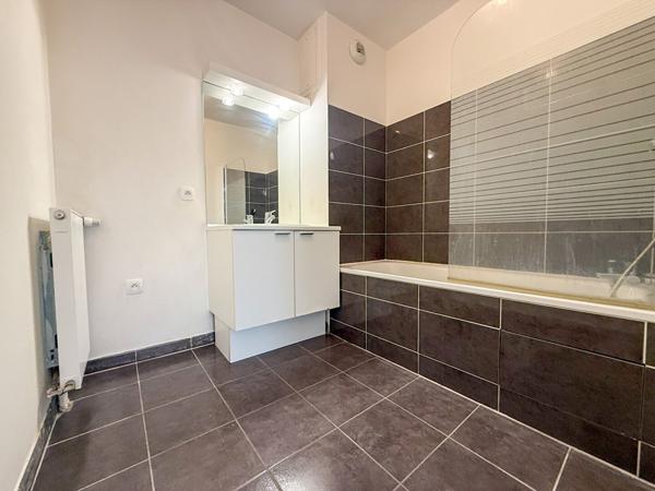 Appartement Epinay Sur Seine  3 pièce(s)