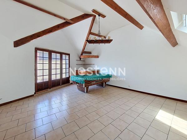Maison Proche Angerville 5 pièce(s) 140m²