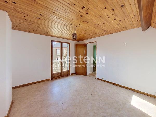 Maison Proche Angerville 5 pièce(s) 140m²