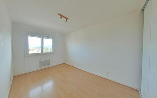 Appartement à louer    2 pièces •  Romans-sur-Isère