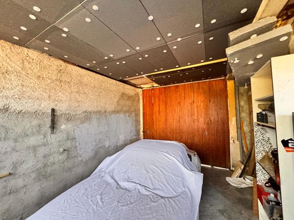 Maison - 8 pièces - 198 m²