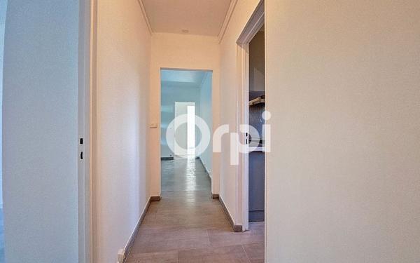 Appartement à vendre    4 pièces • 74,49 m2 Saint-Fargeau-Ponthierry