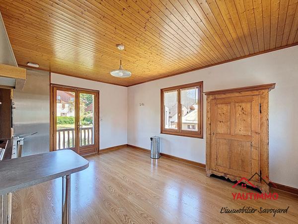 Villard (74420) Maison à rénover avec vue montagne – Villard (74420)