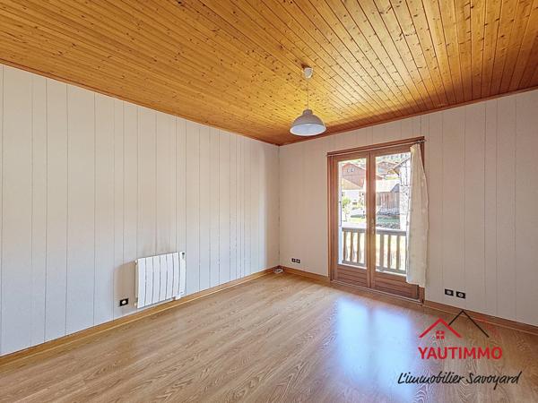 Villard (74420) Maison à rénover avec vue montagne – Villard (74420)