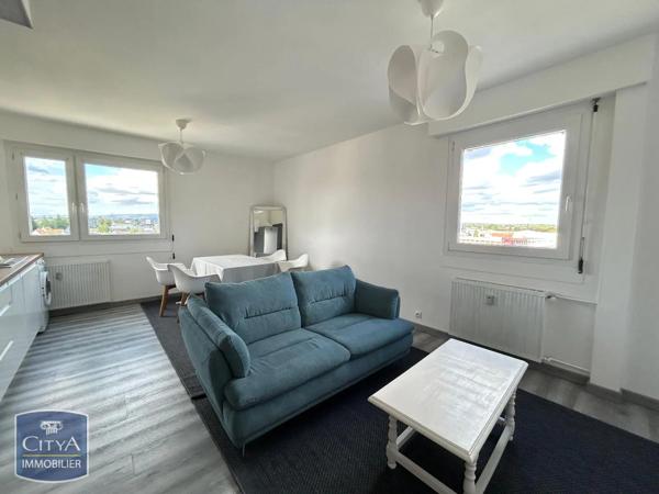 Appartement à louer 2 pièces 46.57m² Alençon (61000)