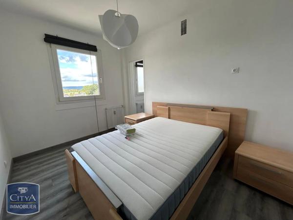 Appartement à louer 2 pièces 46.57m² Alençon (61000)