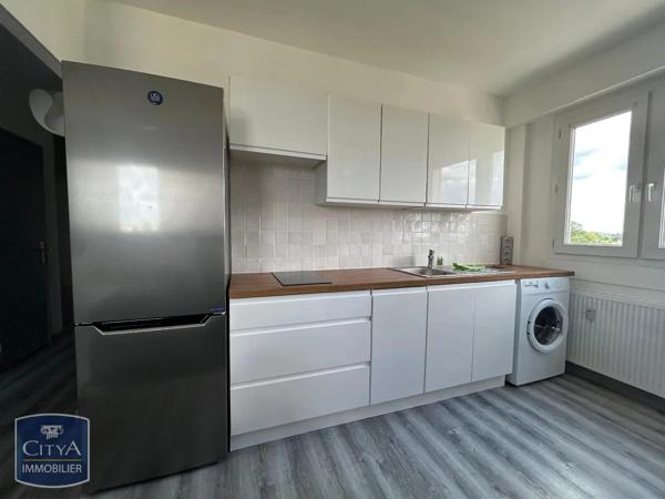 Appartement à louer 2 pièces 46.57m² Alençon (61000)