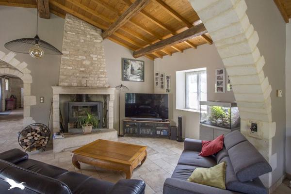 Maison à vendre |  Taugon |  7 pièces | 205 m²