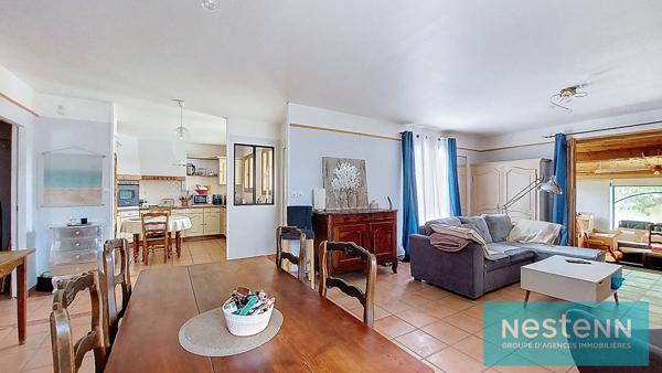 Istres centre ville, maison de plain-pied, T4, 3 chambres, non mitoyenne, en impasse, jardin et garage de 38m²