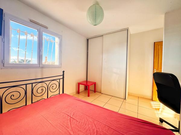 OPPORTUNITÉ RARE – VUE ÉTANG – 173 m² – 1500 m² DE TERRAIN – 599 999 €