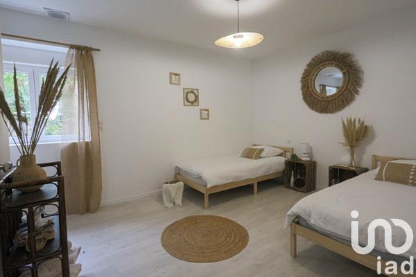 Demeure 11 pièces de 427 m² à Coursan (11110)