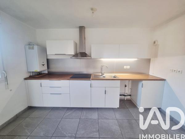 Location appartement 3 pièces 62 m² Roubaix