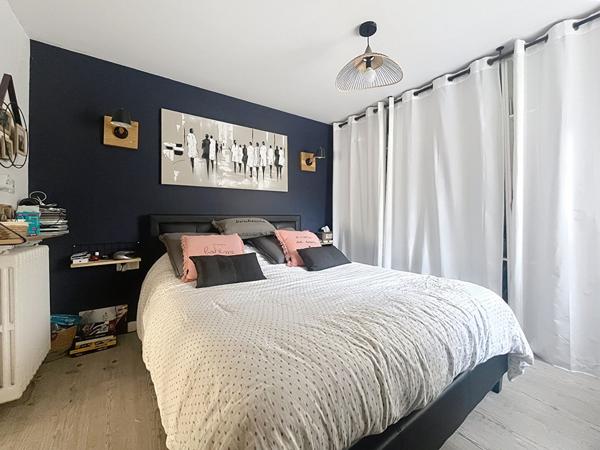 Angers 10 mn Maison ancienne a vendre entierement renovee avec gout - 4 chambres 10