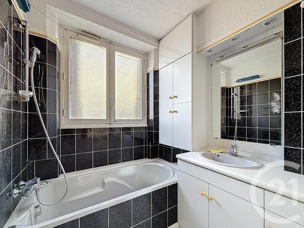 Appartement F3 à vendre  3 pièces - 50,03 m2 DIJON - 21