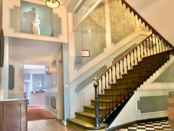 À Vendre – Hôtel** Restaurant – Bourbon-l’Archambault (03160)