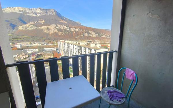 Appartement à vendre    3 pièces • 67,41 m2 Le Pont-de-Claix