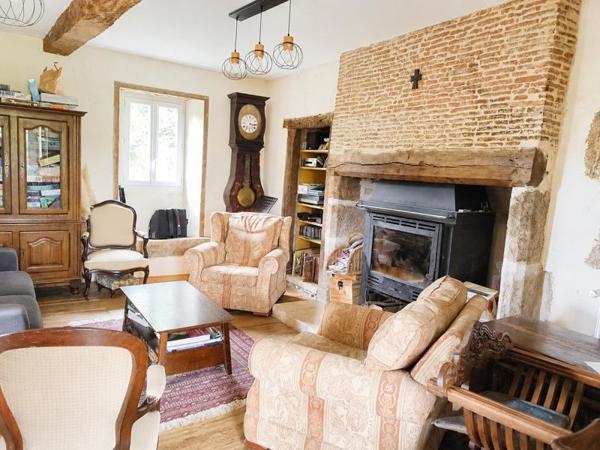 Maison 280 000 € Tulle 8 p 210 m² DPE B