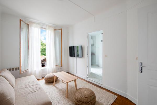 Appartement
         2 pièces
        - 20 m² 129 900 € *