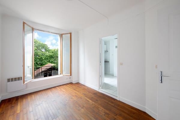 Appartement
         2 pièces
        - 20 m² 129 900 € *