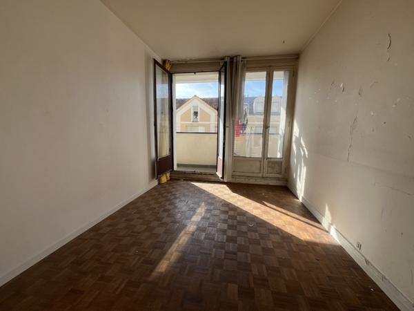 Appartement à vendre |  Trappes |  4 pièces | 72 m²