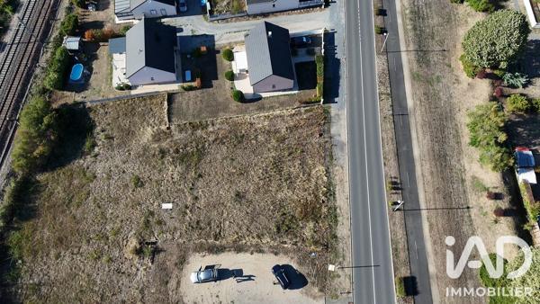 Terrain à vendre 606 m² Toulon-sur-Allier