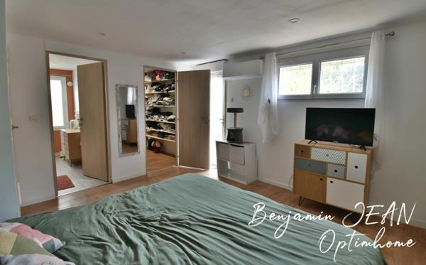 À Sauvian – Rare : maison 4 faces avec piscine, sans vis-à-vis, dans un environnement très recherché