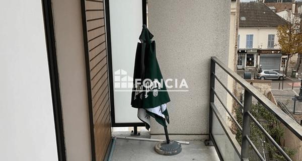 Location Appartement 3 pièces 51.83 m² - Mantes-la-jolie 78200
