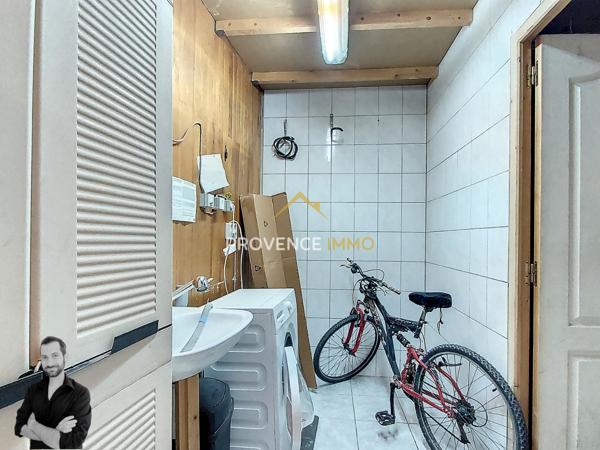 Cavaillon (84300) Immeuble 11 appartements 256m²