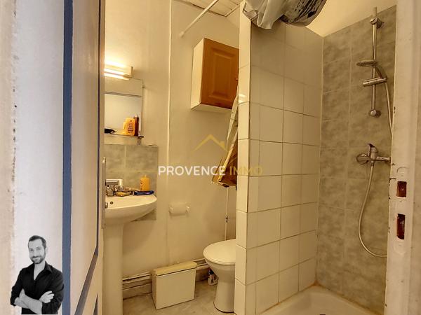 Cavaillon (84300) Immeuble 11 appartements 256m²