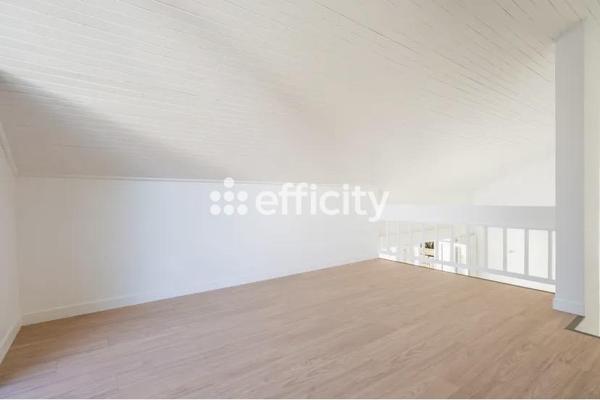 Maison
         6 pièces
        - 184 m² Exclusivité 420 000 € *