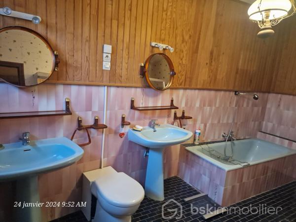 Maison de village de 200 m²