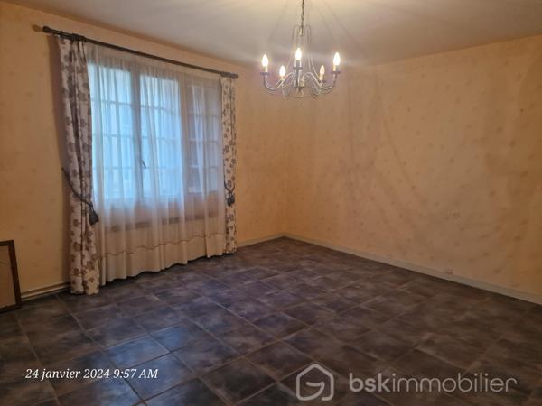 Maison de village de 200 m²