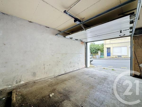 Parking à vendre  37 m 2   BREST  - 29