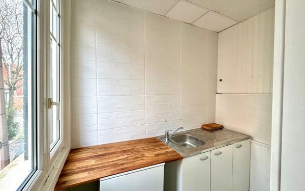 Appartement à vendre    1 pièce • 18,30 m2 Paris 19