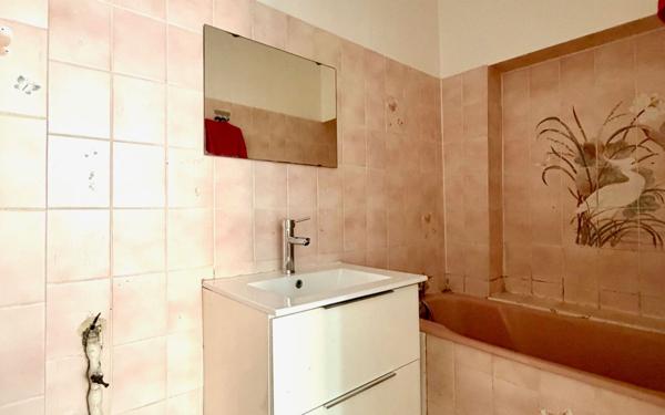 Appartement à vendre    1 pièce • 18,30 m2 Paris 19