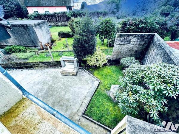 MAISON DE VILLE PROCHE HYPER CENTRE DU FAOUËT