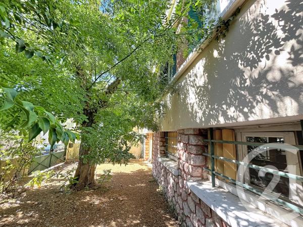 Maison à vendre  4 pièces - 133 m 2   BEZIERS  - 34