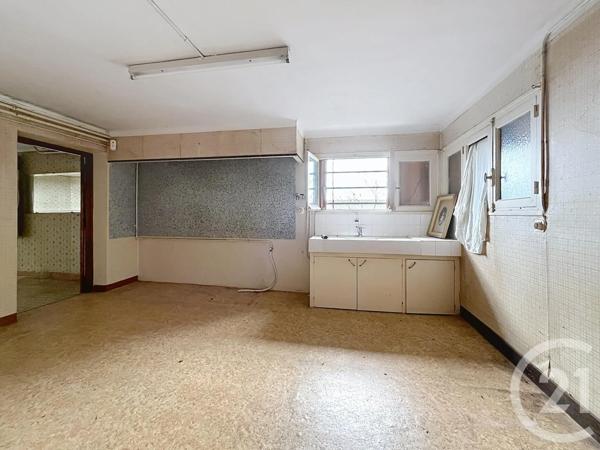 Maison à vendre  4 pièces - 133 m 2   BEZIERS  - 34