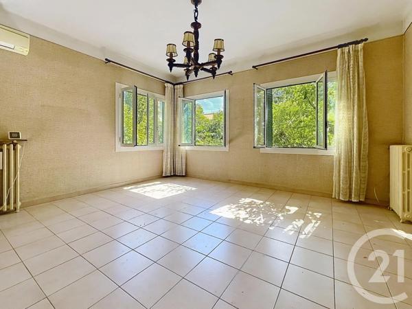 Maison à vendre  4 pièces - 133 m 2   BEZIERS  - 34