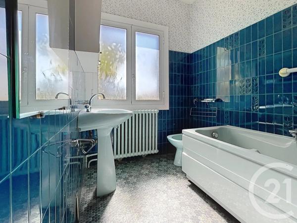 Maison à vendre  4 pièces - 133 m 2   BEZIERS  - 34