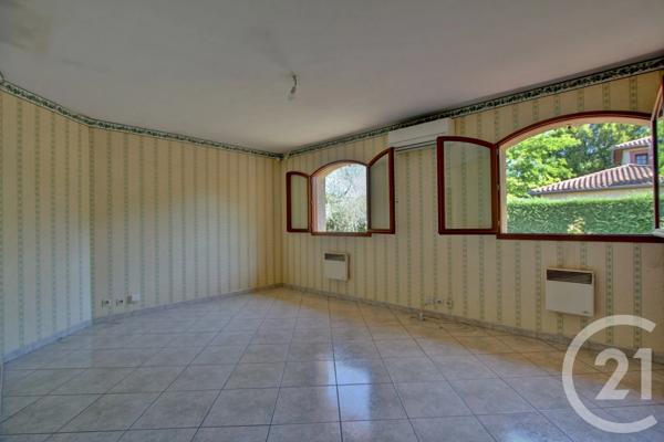 Maison à vendre  5 pièces - 135 m 2   TOURNEFEUILLE  - 31