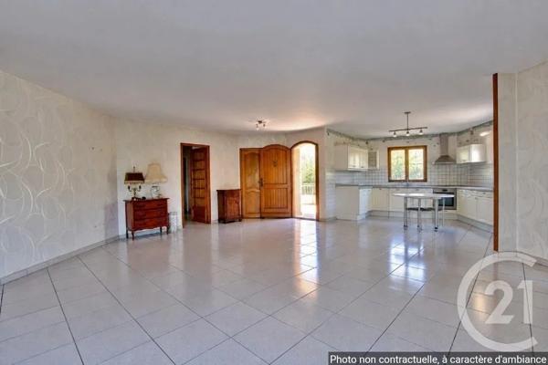 Maison à vendre  5 pièces - 135 m 2   TOURNEFEUILLE  - 31