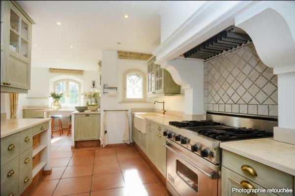 Villa Mougins 8 pièces 436 m2 5 chambres terrain 9500 m2