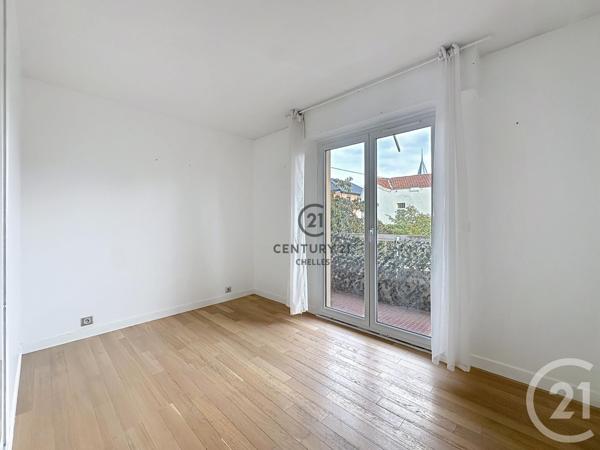 Appartement F4 à vendre  4 pièces - 81,50 m2 GAGNY - 93